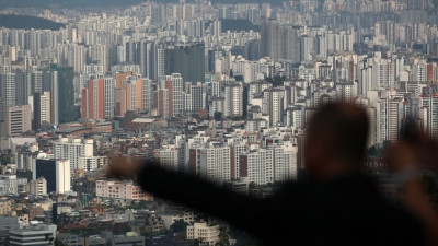 [조선일보]文정부의 ‘부동산 공시가 현실화’ 폐기...시세 변동률 반영한다