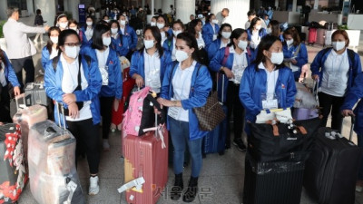 [서울신문]‘연락 두절’ 필리핀 이모님들, 결국 불법체류? 끝내 미복귀