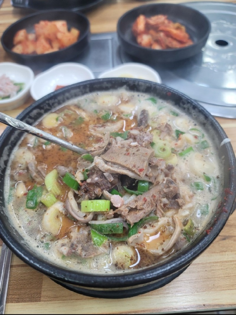 개쩌는 순대국 특! _ 먹습니다 ㅋㅋㅋ.jpg